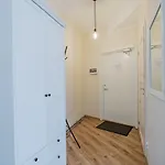 Kastanimaja شقة فندقية