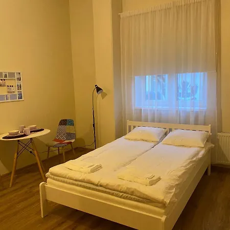 Apartahotel Kastanimaja