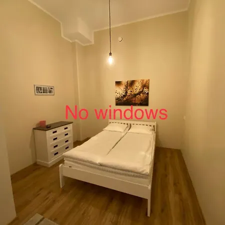 Kastanimaja Aparthotel 3*