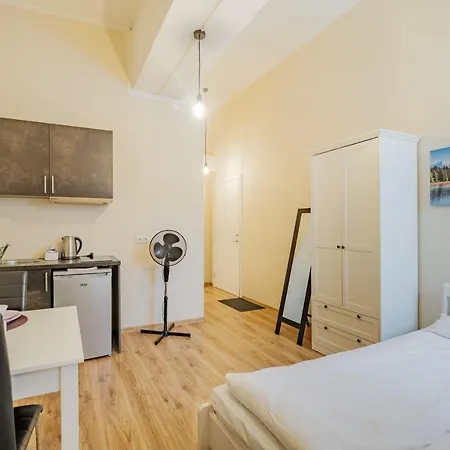Kastanimaja Aparthotel 3*