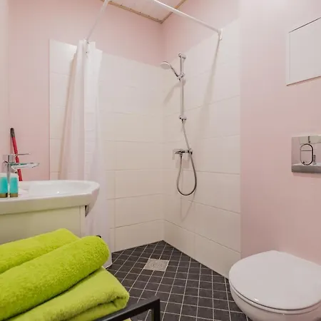 Kastanimaja Aparthotel
