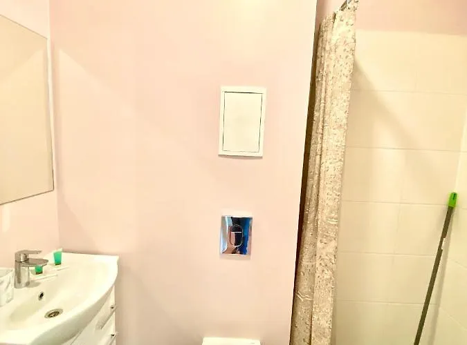 شقة فندقية Kastanimaja 3*